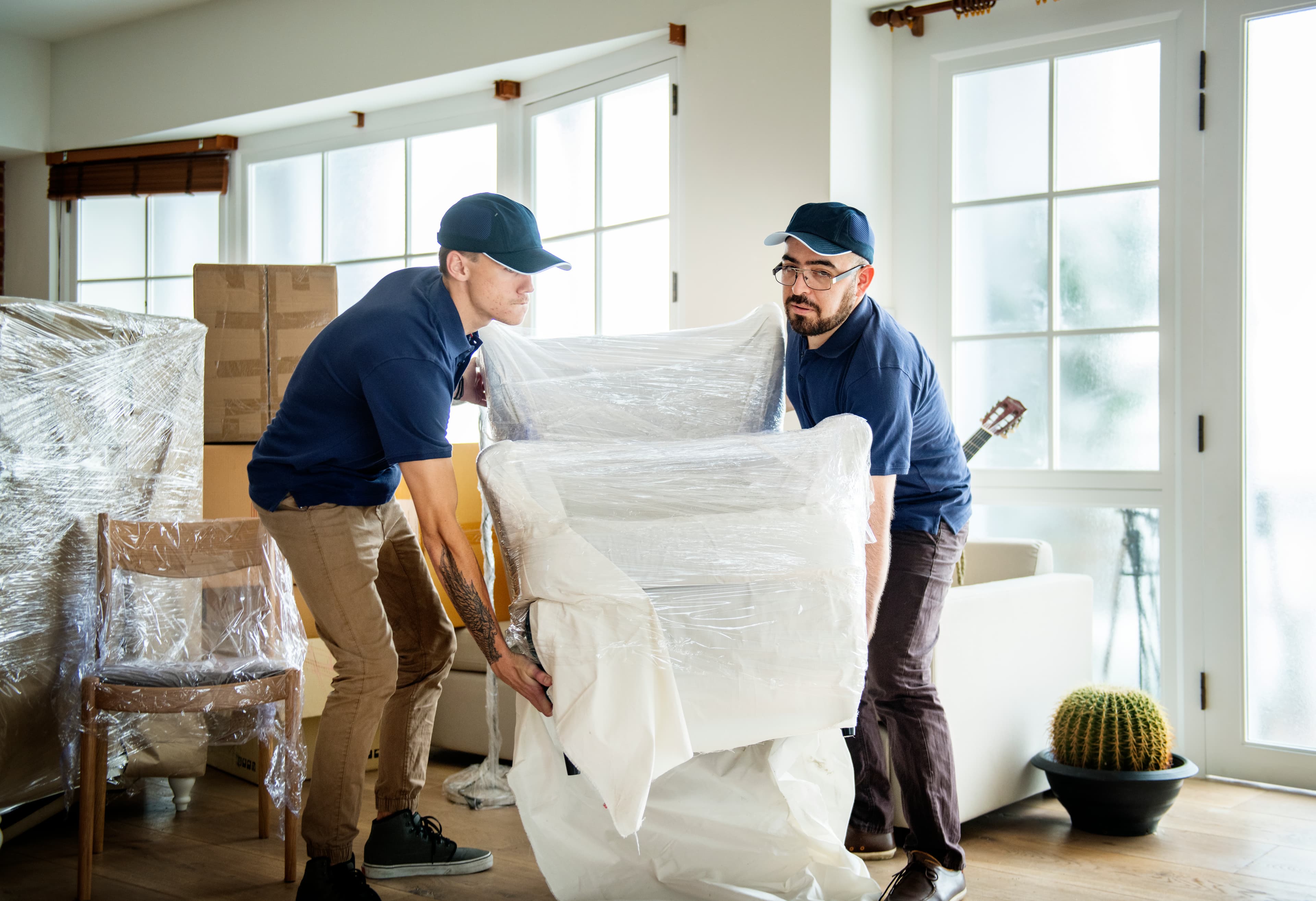 Secure moving storage facility serving St. Petersburg and Pinellas County FL